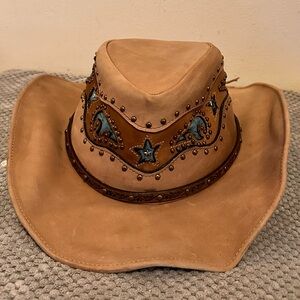 Bullhide Ladies Worth It Leather Cowgirl Hat in beige with Turquoise